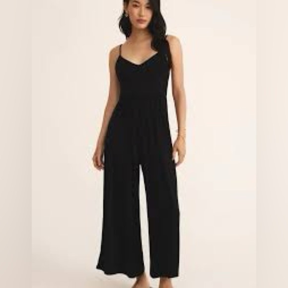 Sage the Label, Black Satin V-Neck, Wide-Leg Jumpsuit, So Versatile,EUC, Size XS - Picture 1 of 15